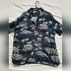 Hawaiian Button Up